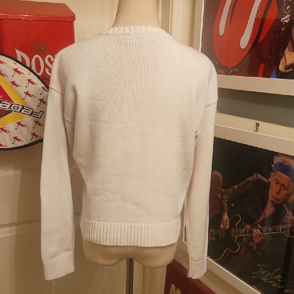 Ralph Lauren White Crewneck Sweater with Gold & Navy Crest - Picture 3 of 5